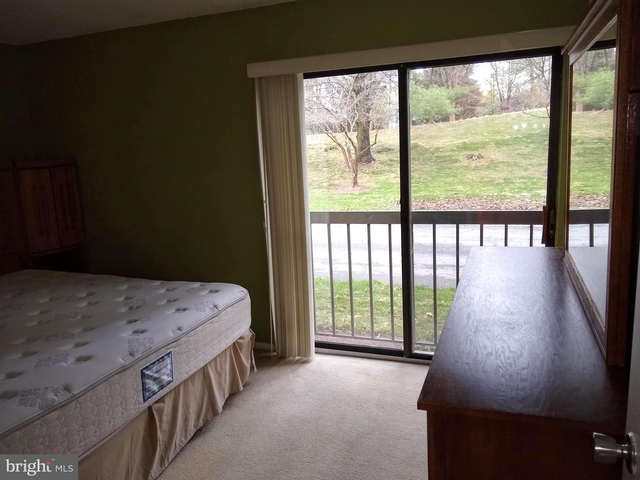 LEISURE WORLD - Residential