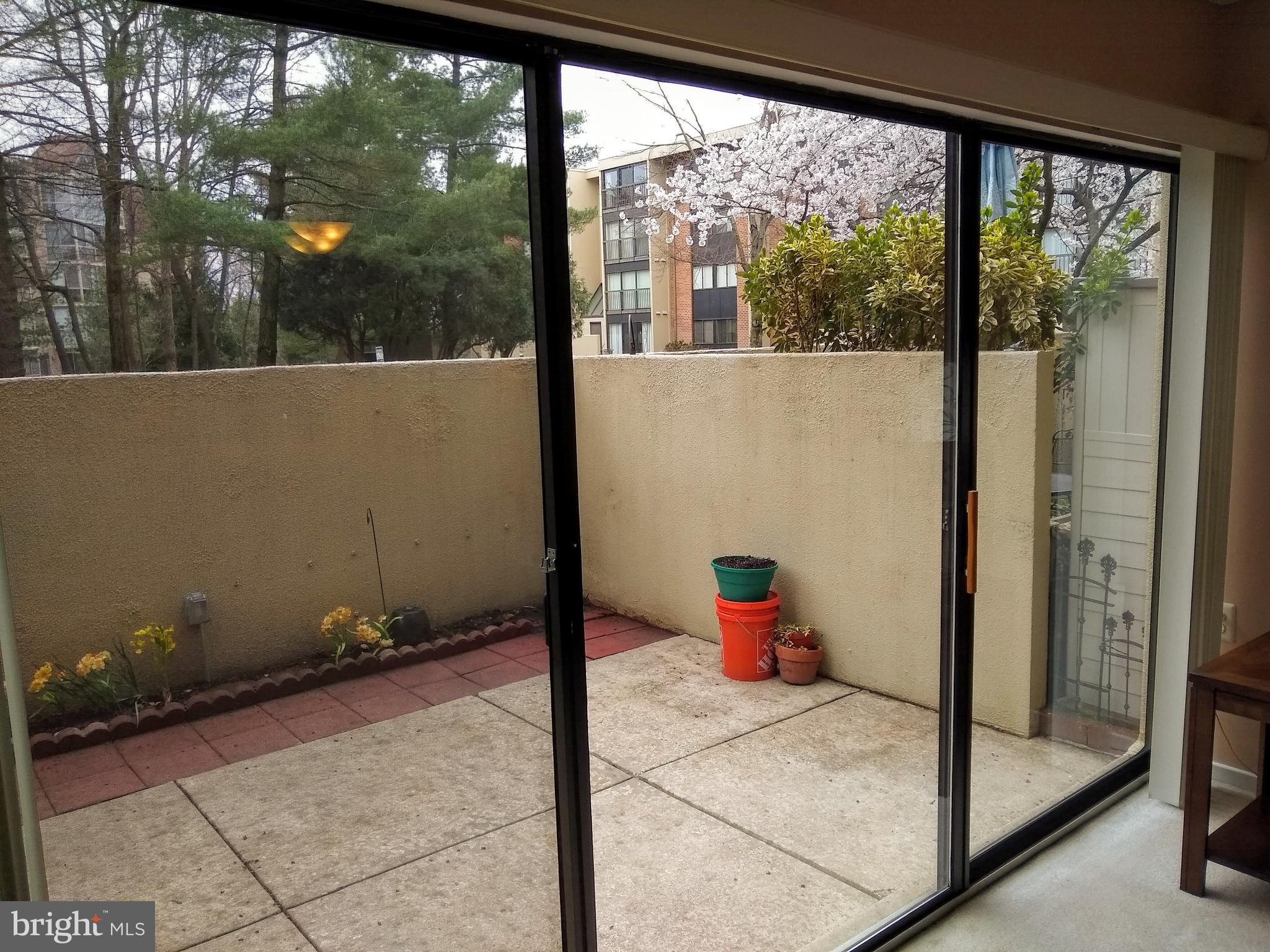 LEISURE WORLD - Residential