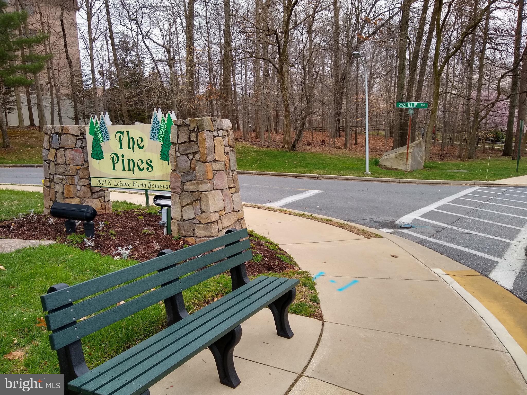 LEISURE WORLD - Residential