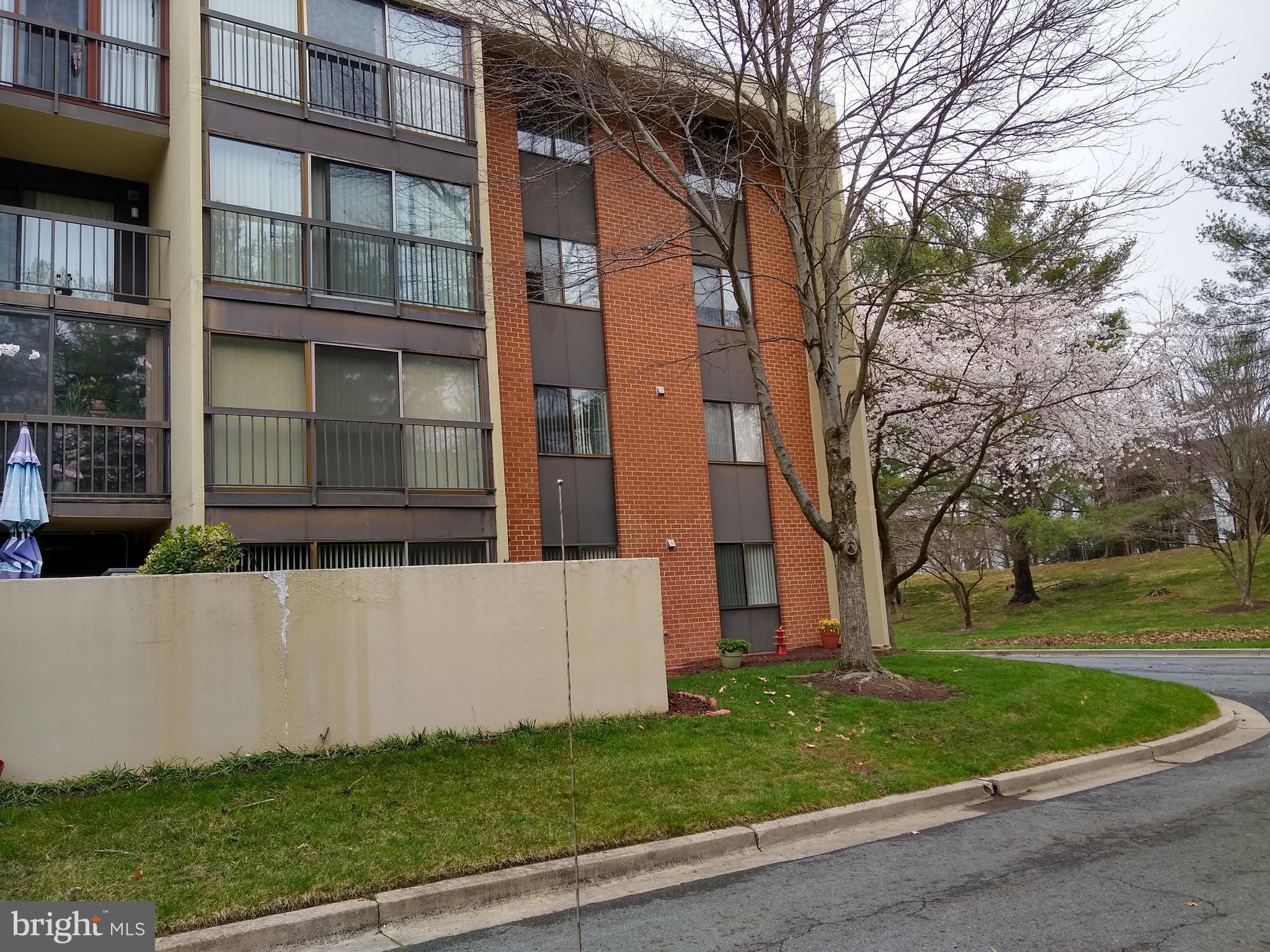 LEISURE WORLD - Residential