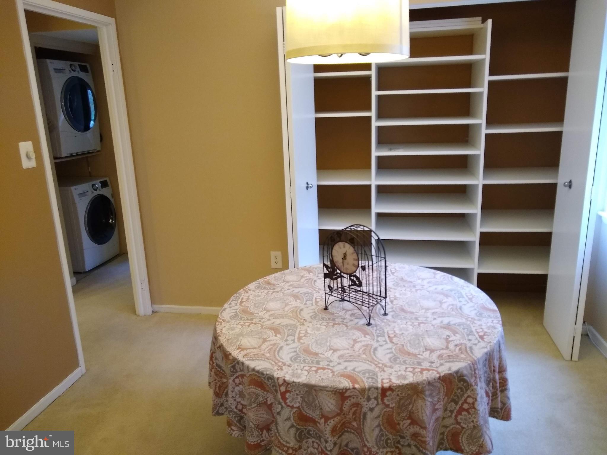 LEISURE WORLD - Residential