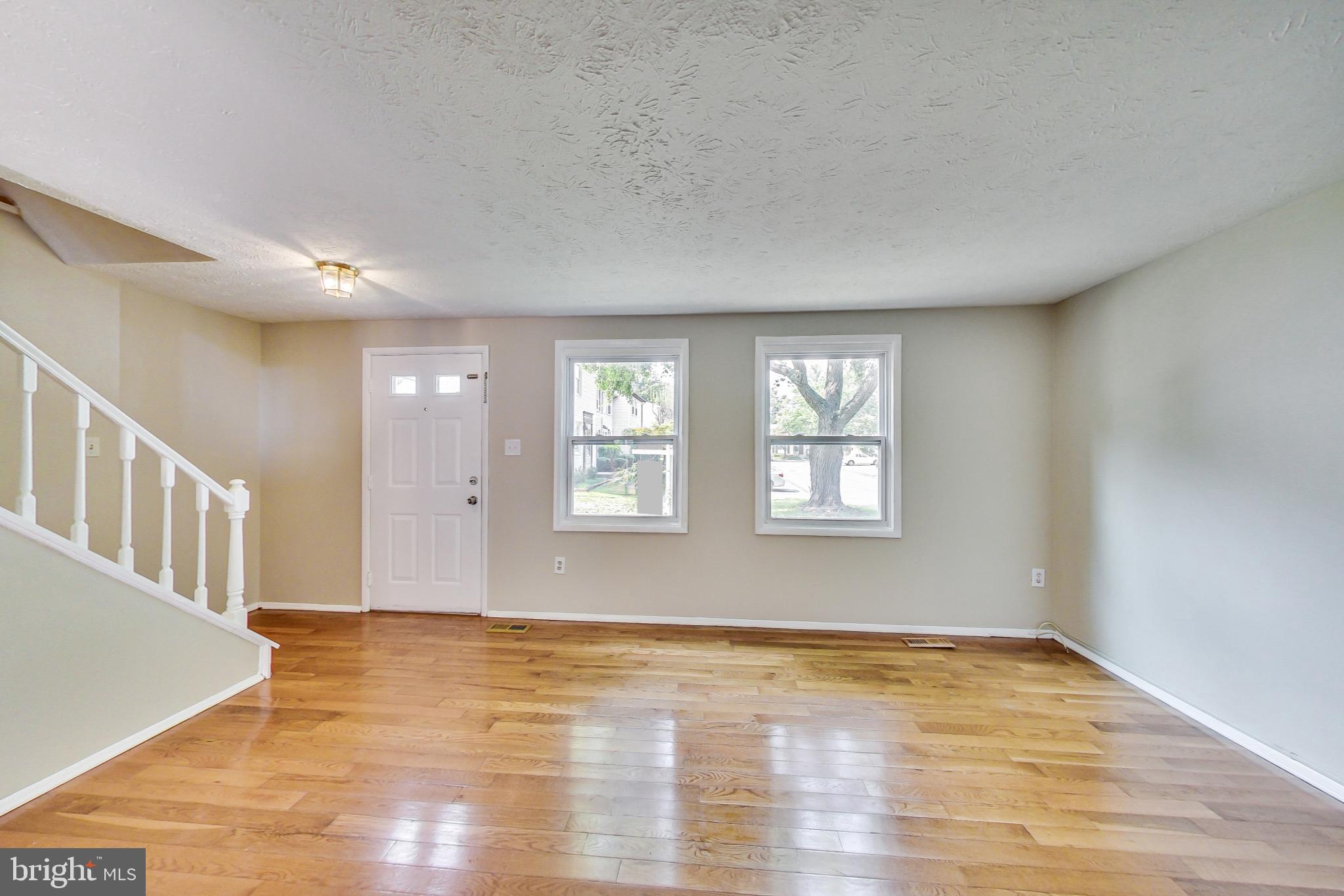 North Potomac home in the Wootton school district available to rent Aug 26! Tour this pet-friendly, fully-fenced, 3 bedroom townhouse with walk-out basement, oversized deck, and 2 assigned parking spots. Schools: Stone Mill ES/Cabin John MS/Wootton HS districts. Home features 3 full bathrooms (2 upstairs, 1 in the basement), 1 half bathroom (main floor), hard flooring on all 3 floors (no carpet!), granite counter tops, stainless steel appliances, and a 2024 HVAC. This quiet, private court has its own playground and basketball court exclusively for residents of Captains Walk Court! Local pool & tennis club membership available at tenant's cost. To qualify, applicants must have 700+ credit score and make 3x the monthly rent as monthly household income. Pets considered on a case-by-case basis with a qualified application. Schedule a tour and apply today! NOTE: Be aware of real estate scams and fraud. Tenant applicants will not be asked to pay any money prior to being offered a lease beyond an application fee directly through RentSpree.