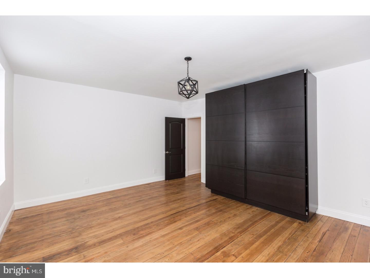 SOUTH KENSINGTON - Residential