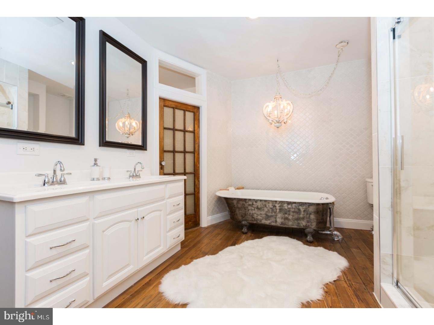 SOUTH KENSINGTON - Residential
