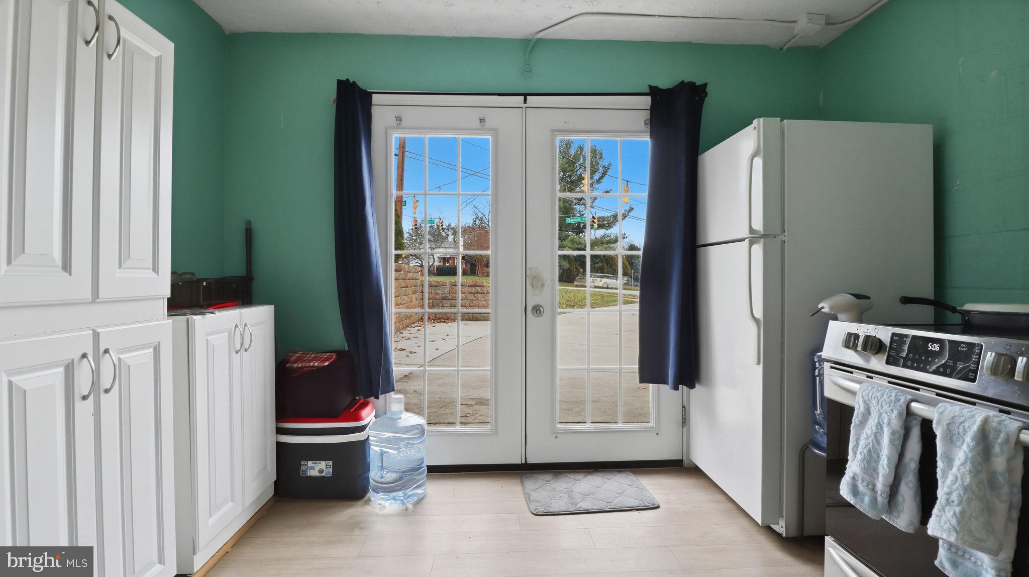WATERFORD - Residential