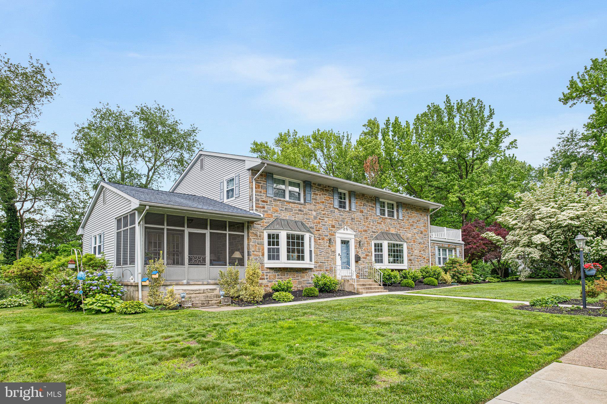 24 N CLIFFE DRIVE