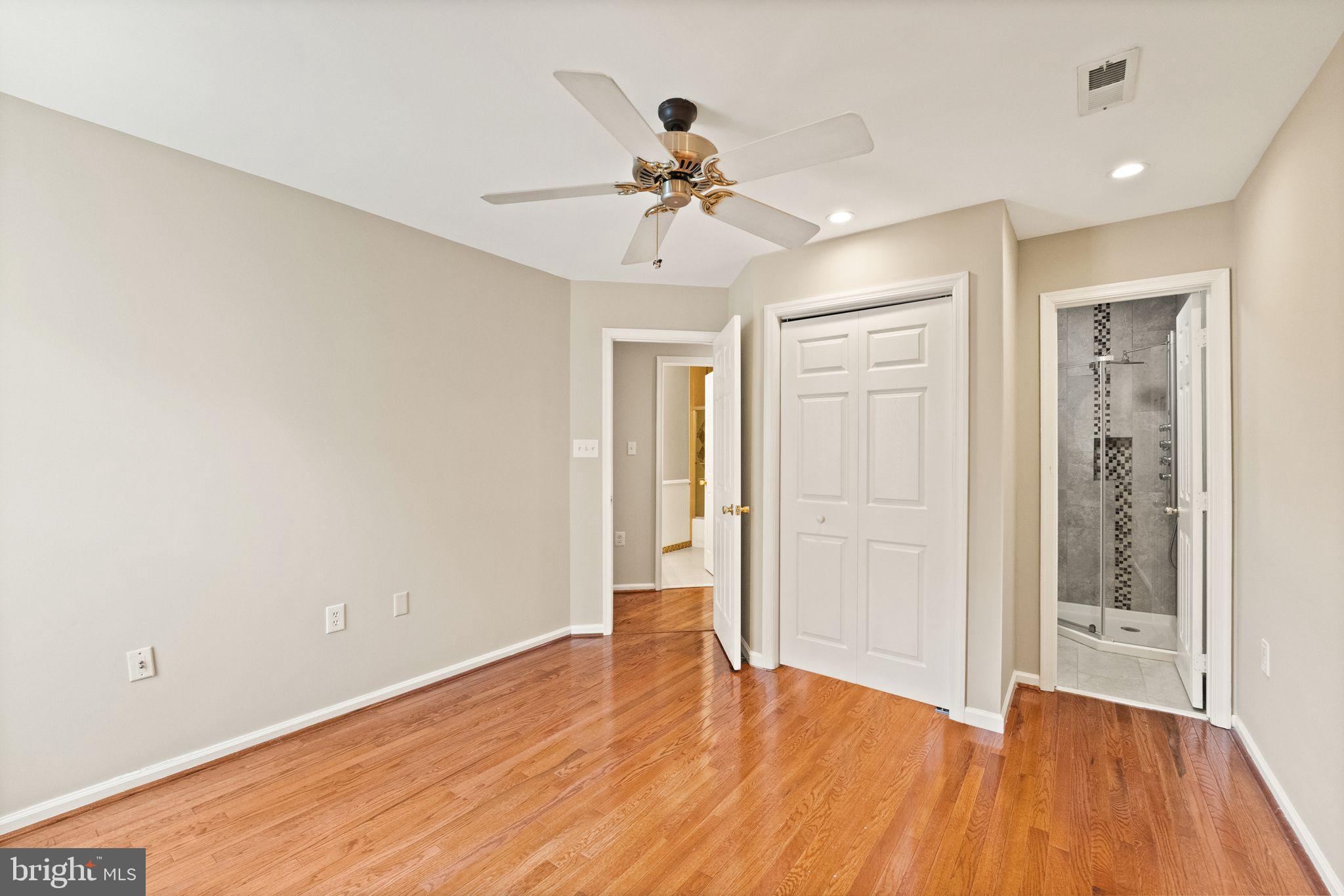 SYCAMORE RIDGE - Residential Lease