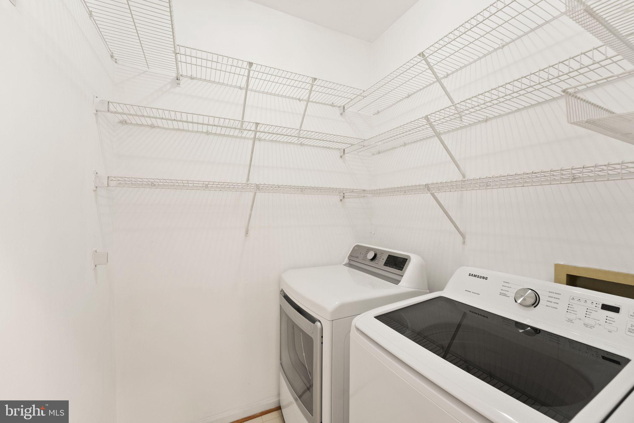 SYCAMORE RIDGE - Residential Lease