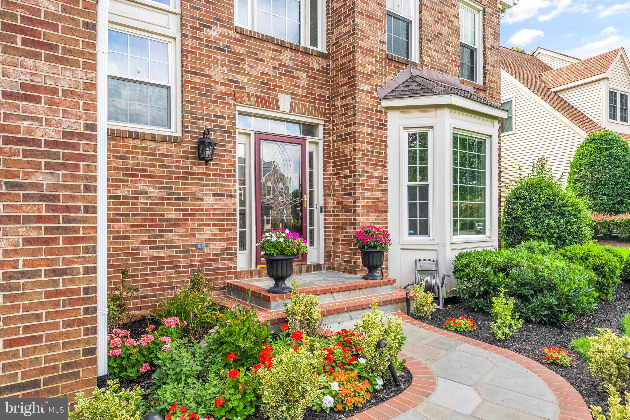 SYCAMORE RIDGE - Residential Lease