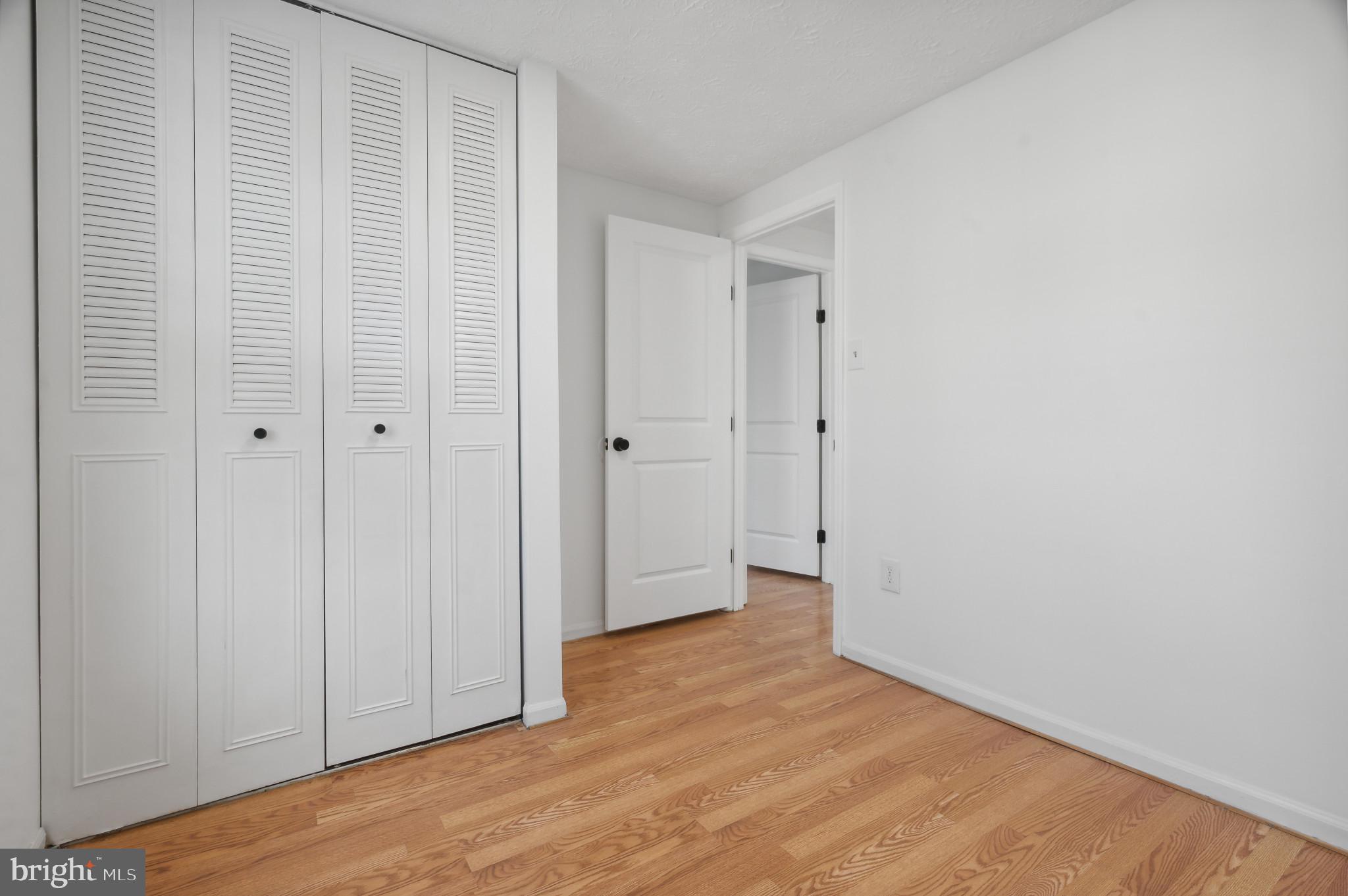 INDIAN CREEK VILLAGE - Residential Lease