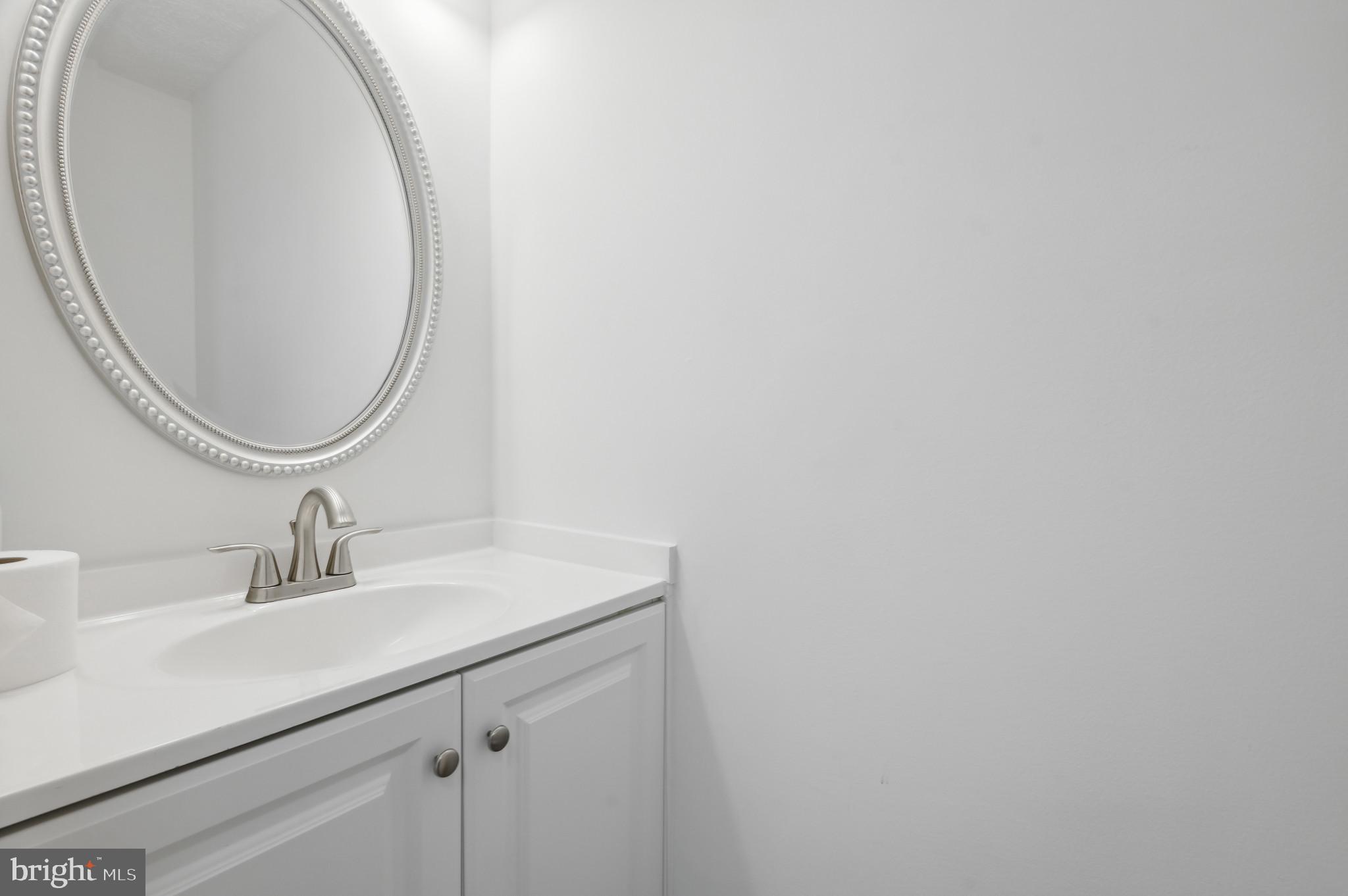 INDIAN CREEK VILLAGE - Residential Lease