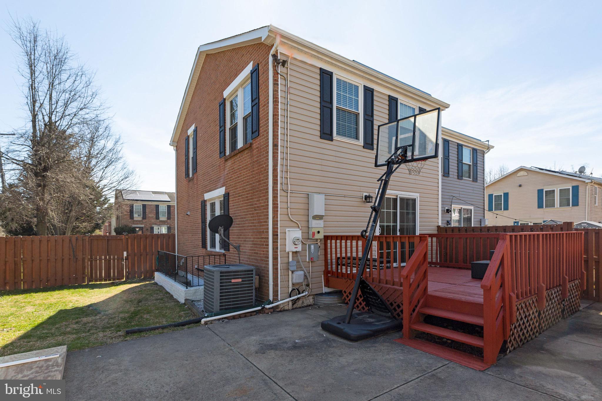 INDIAN CREEK VILLAGE - Residential Lease