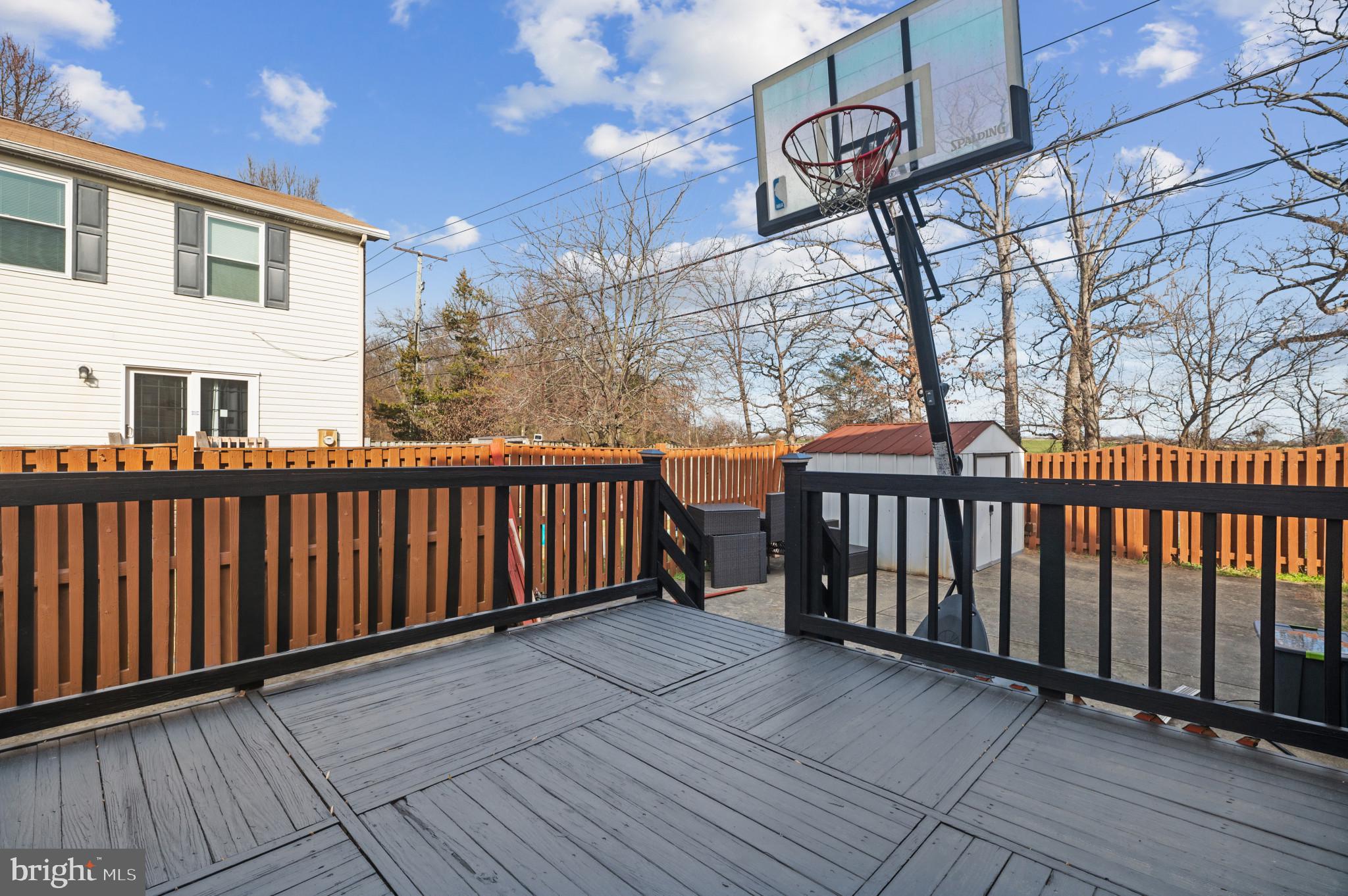 INDIAN CREEK VILLAGE - Residential Lease