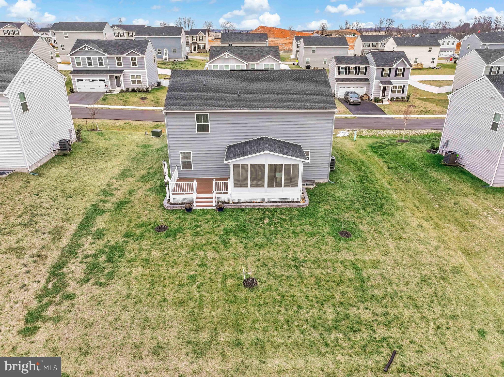 CARDINAL POINTE - Residential