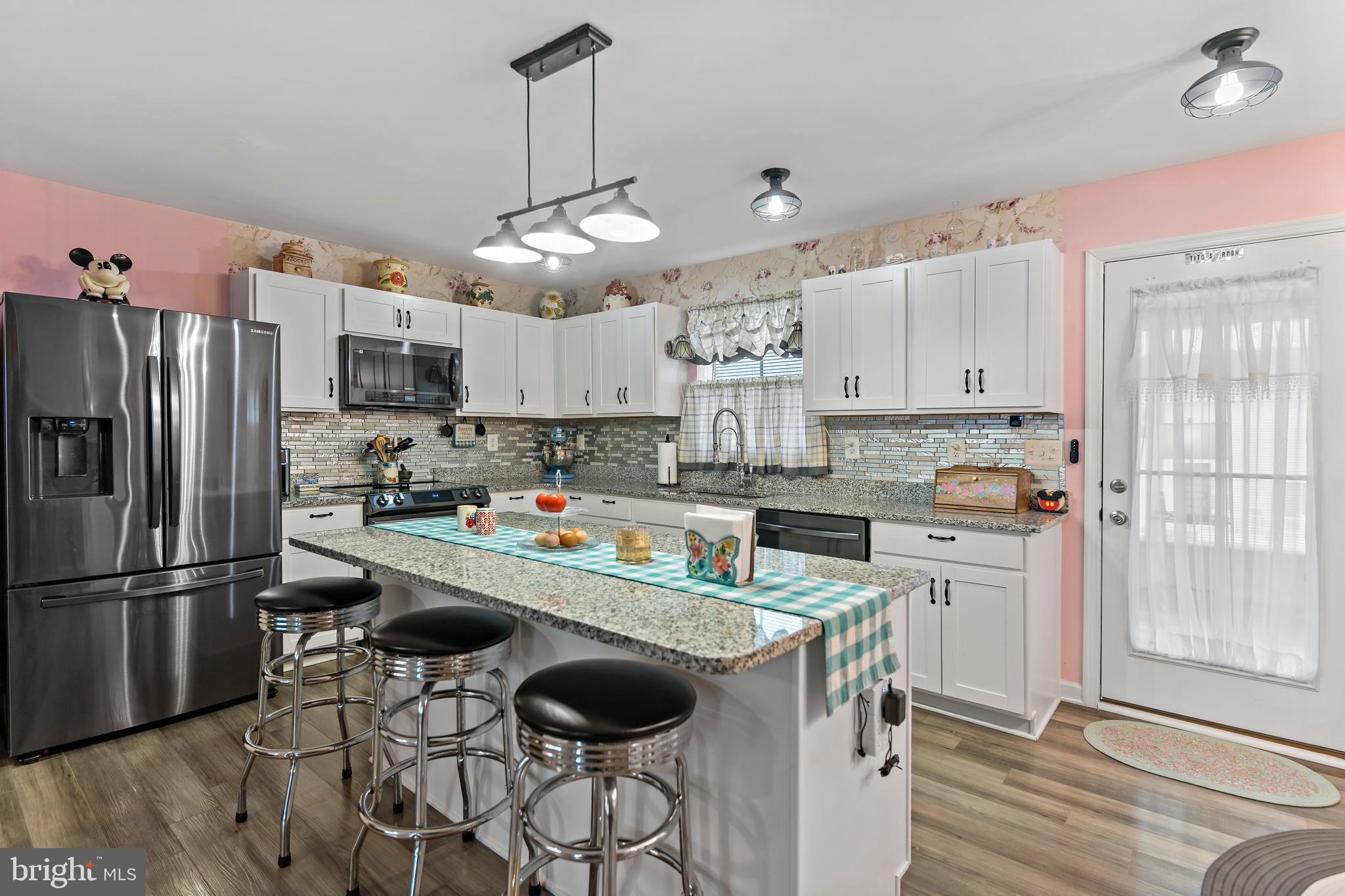 CARDINAL POINTE - Residential