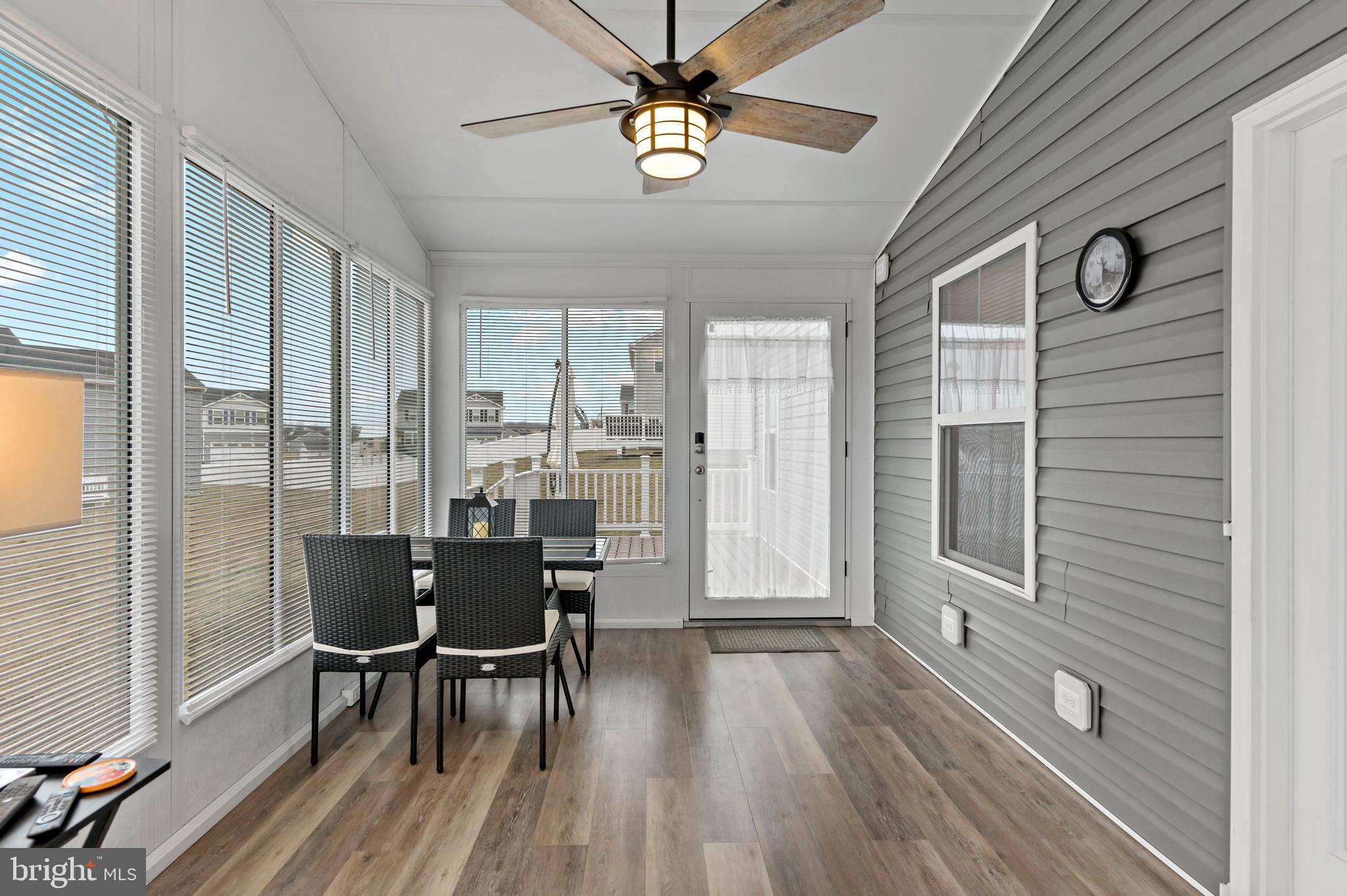 CARDINAL POINTE - Residential