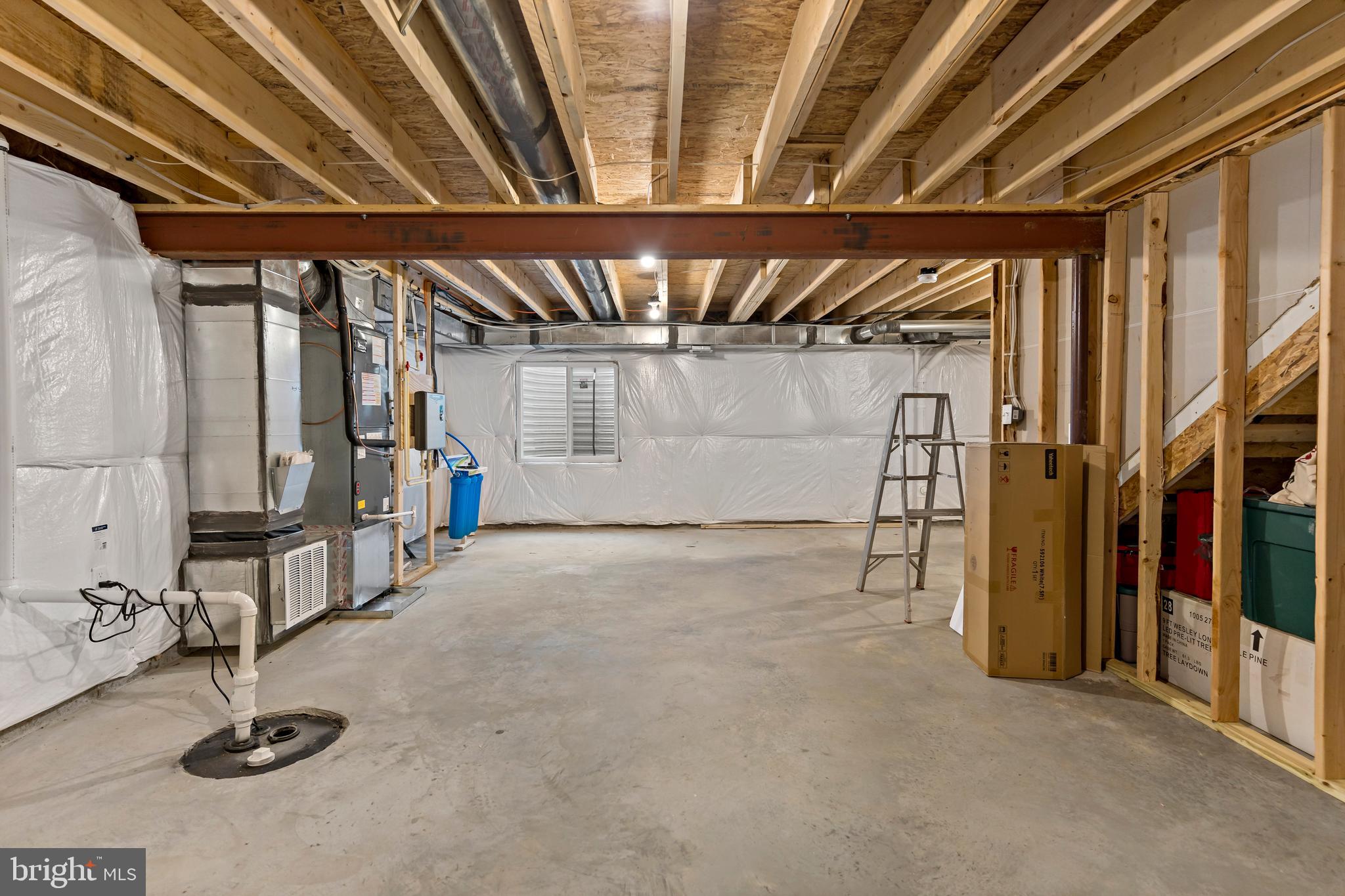 CARDINAL POINTE - Residential