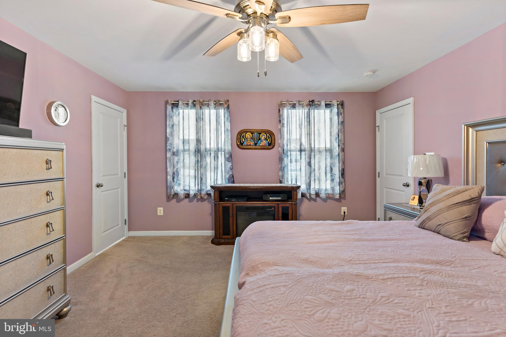 CARDINAL POINTE - Residential