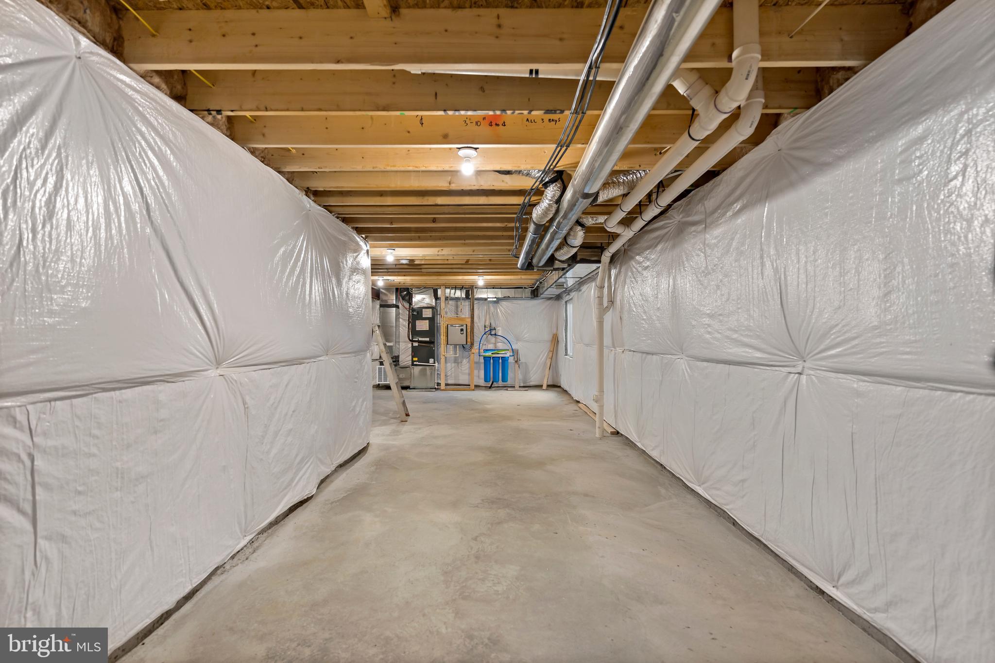 CARDINAL POINTE - Residential