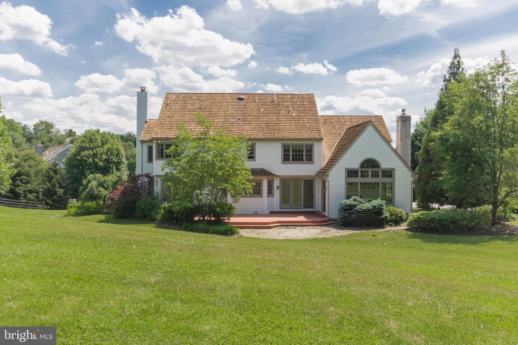 MEETINGHOUSE - Residential