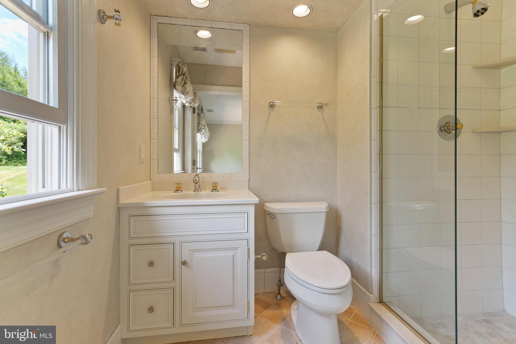 MEETINGHOUSE - Residential