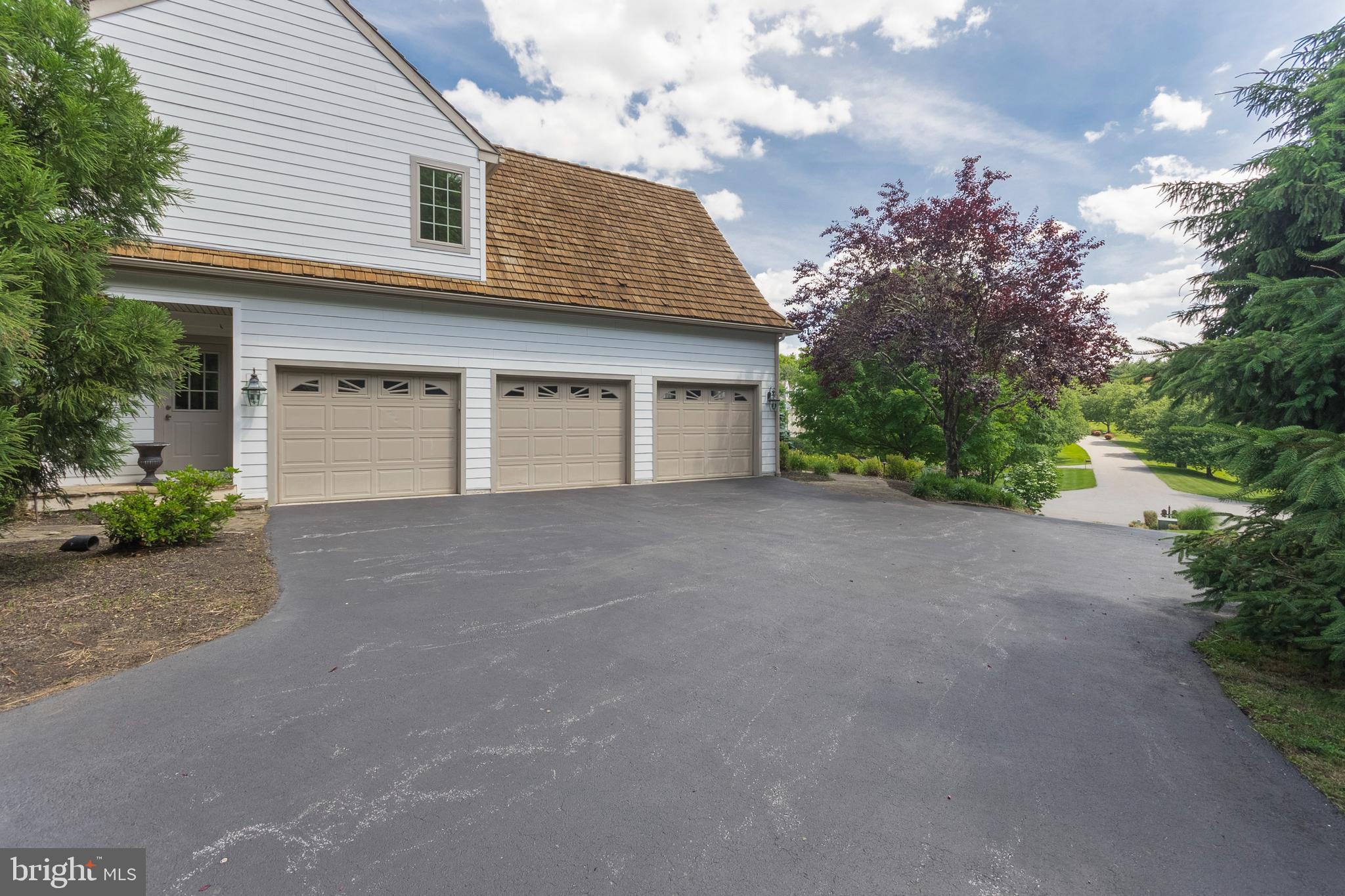 MEETINGHOUSE - Residential