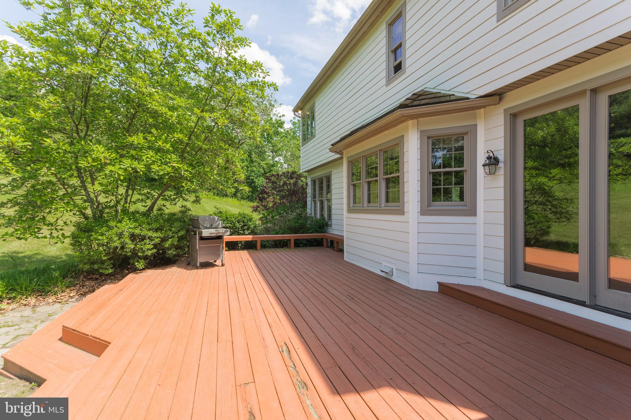 MEETINGHOUSE - Residential