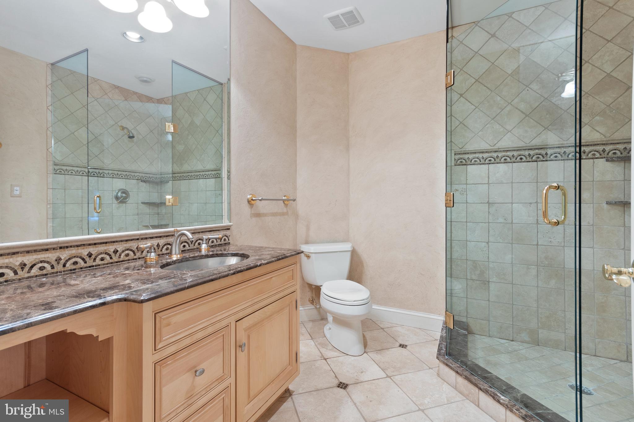 MEETINGHOUSE - Residential