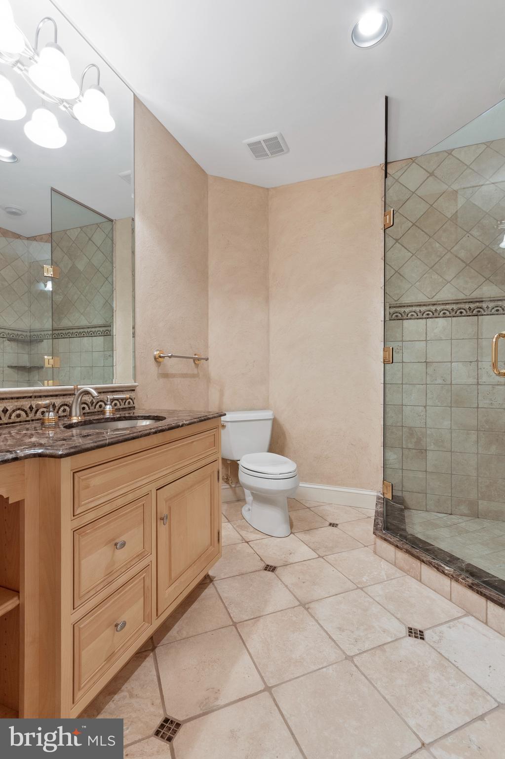 MEETINGHOUSE - Residential