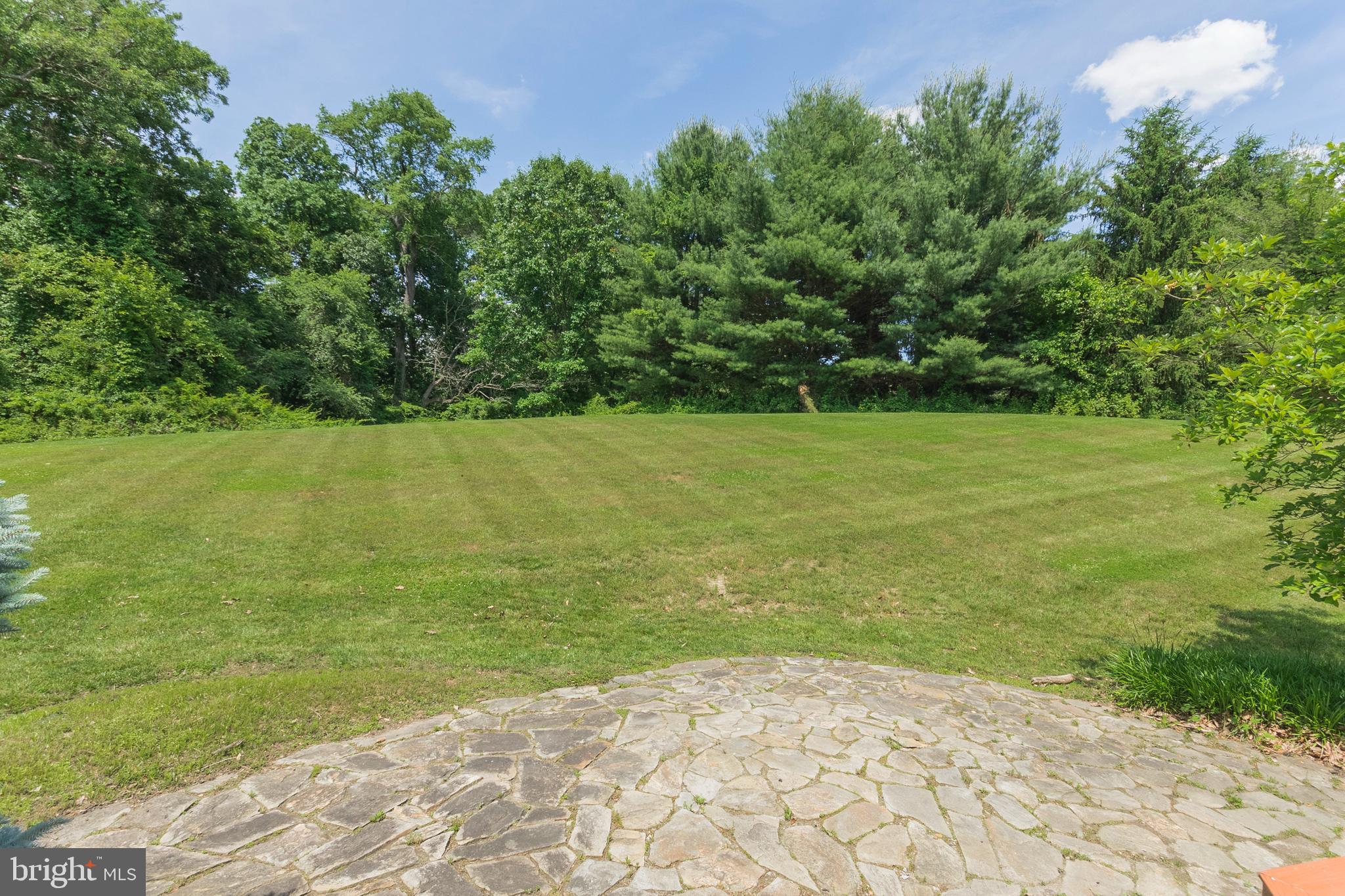 MEETINGHOUSE - Residential