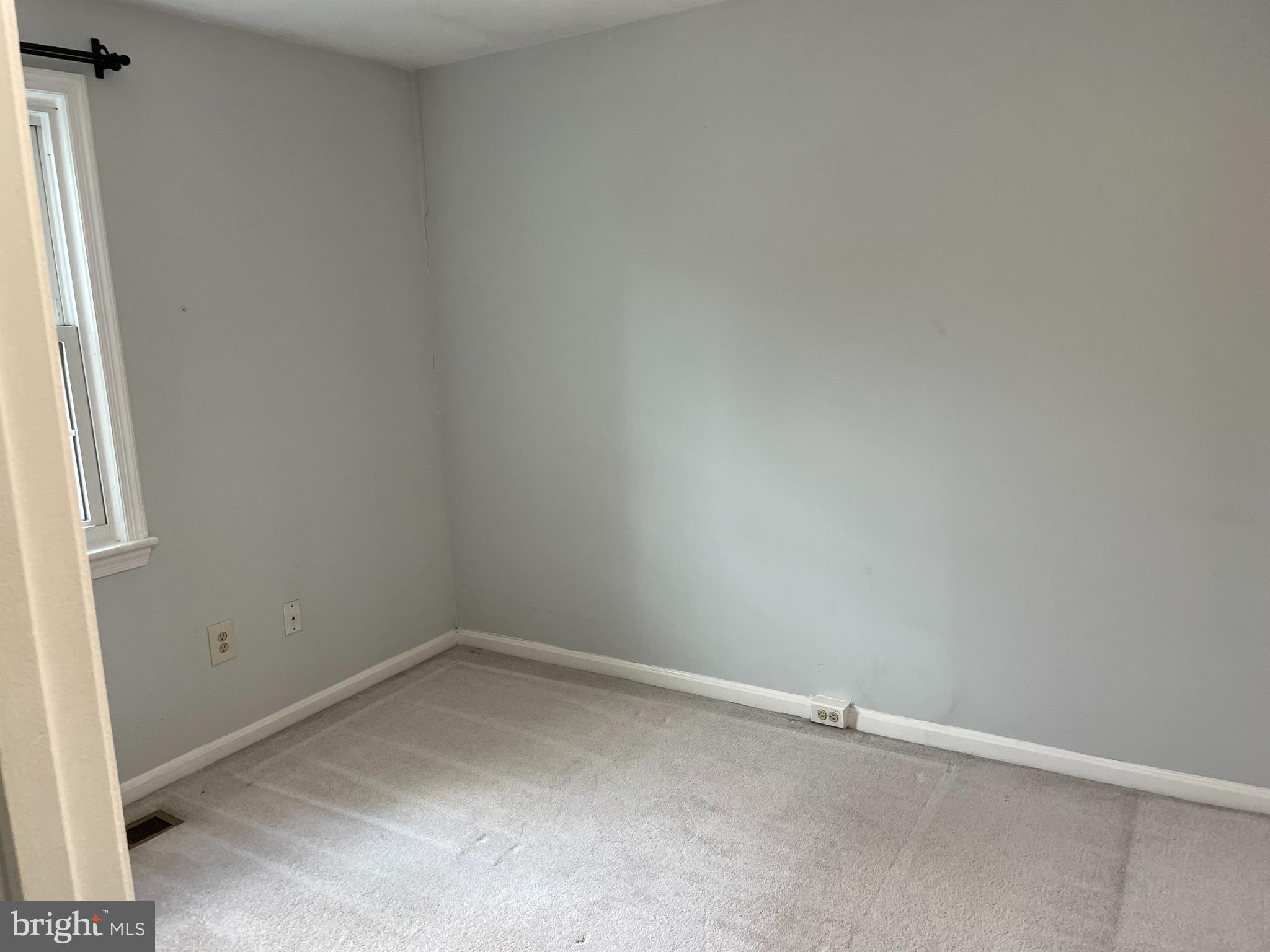 OAKLEIGH - Residential Lease