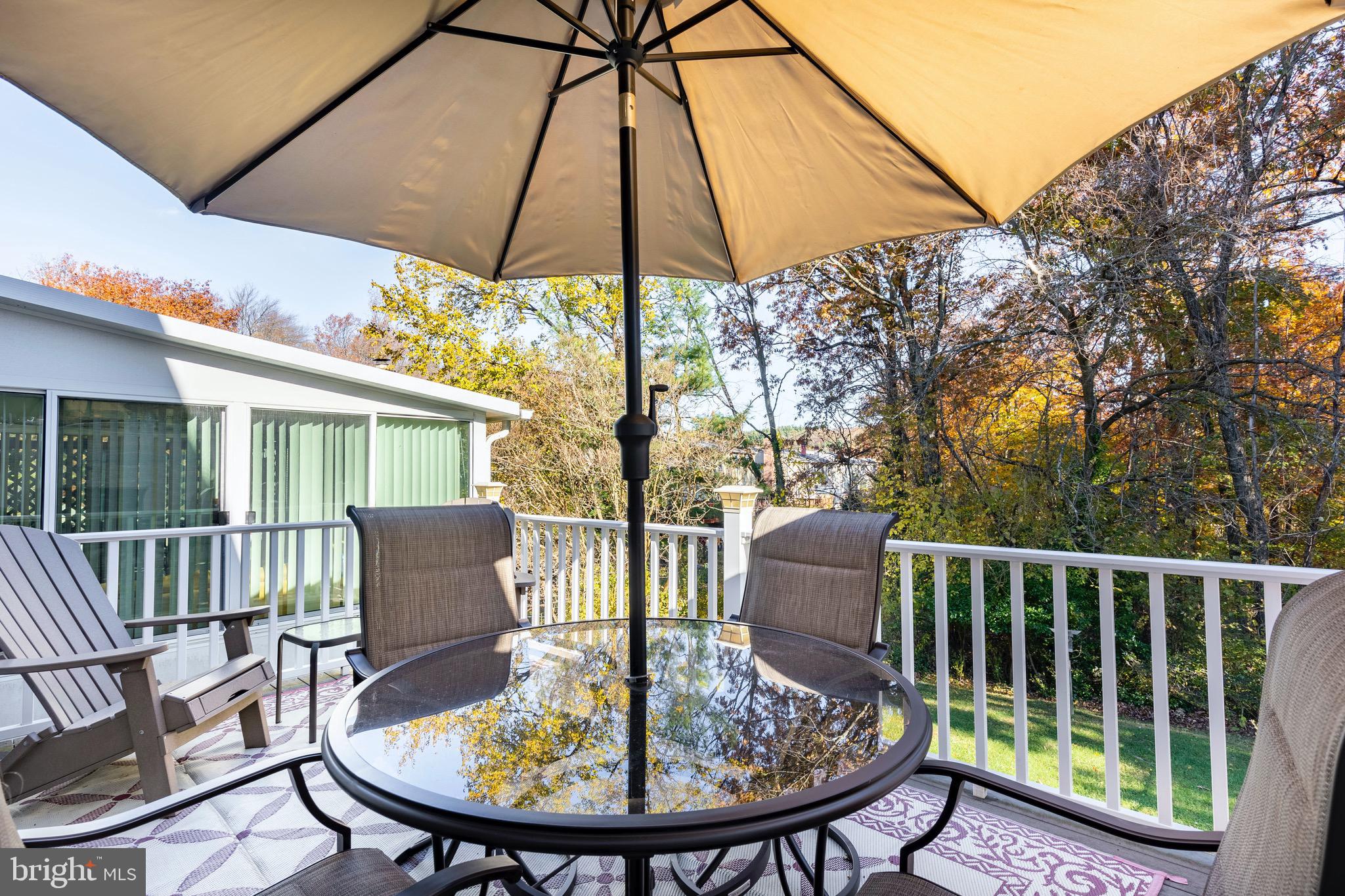 TOWN & COUNTRY APARTMENTS CARNEY - Residential