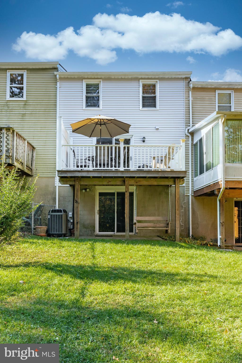 TOWN & COUNTRY APARTMENTS CARNEY - Residential