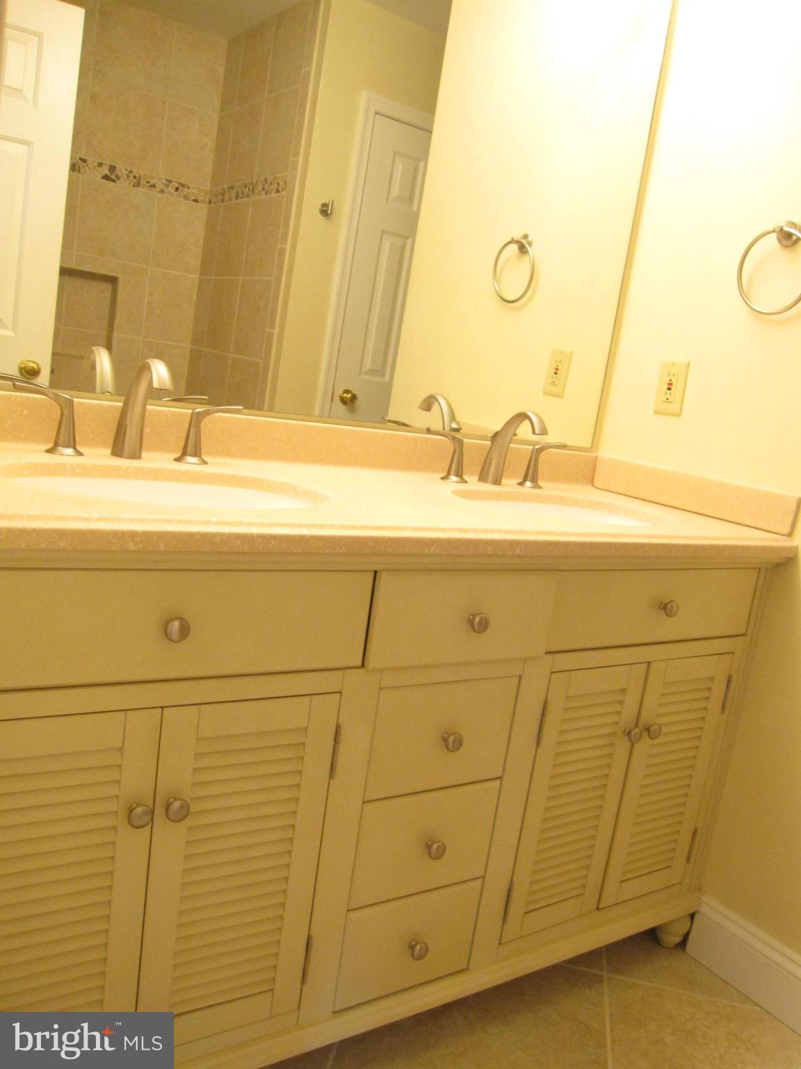 MILL CREEK CONDOMINIUMS - Residential