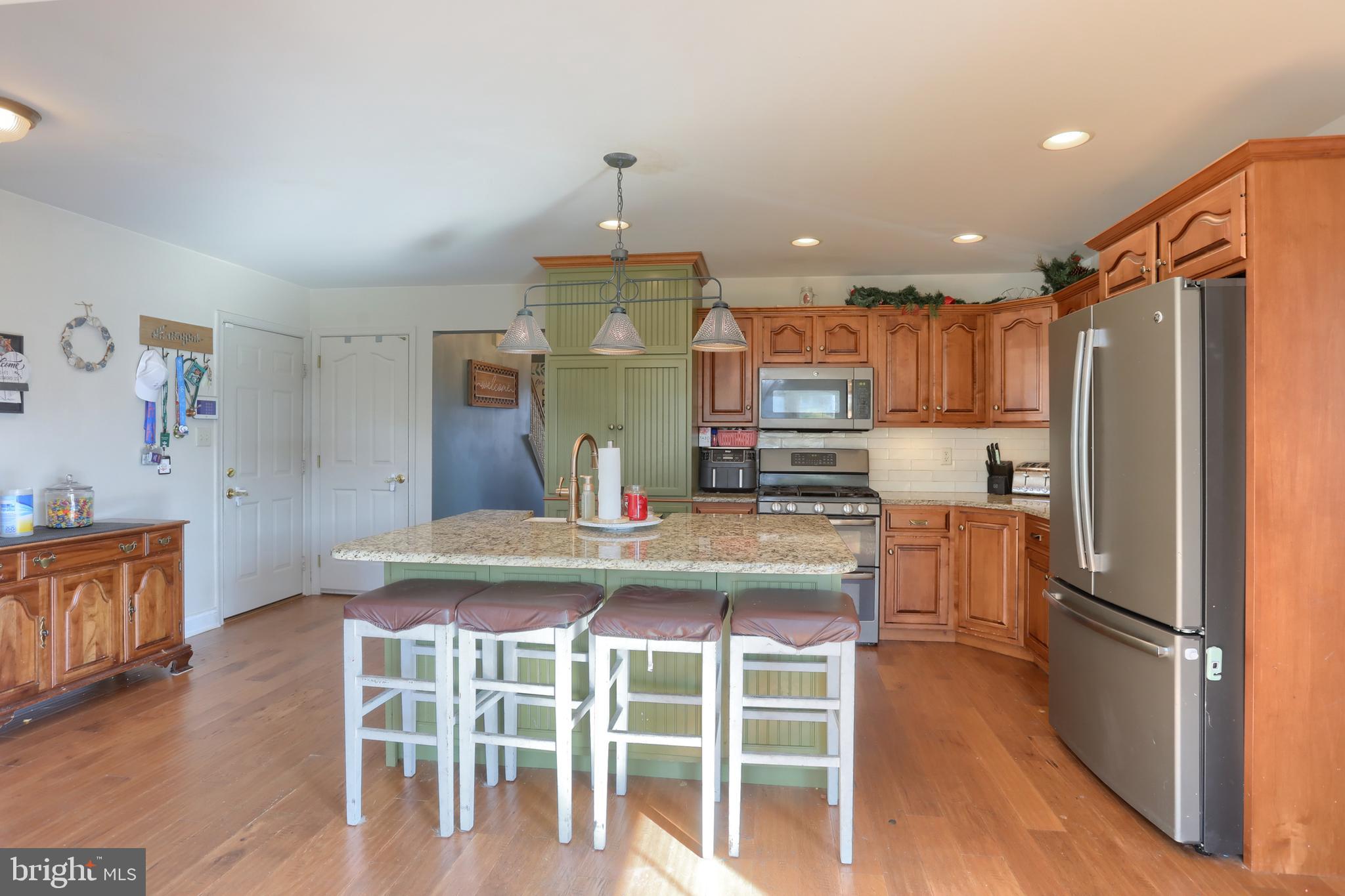 CEDAR HOLLOW - Residential