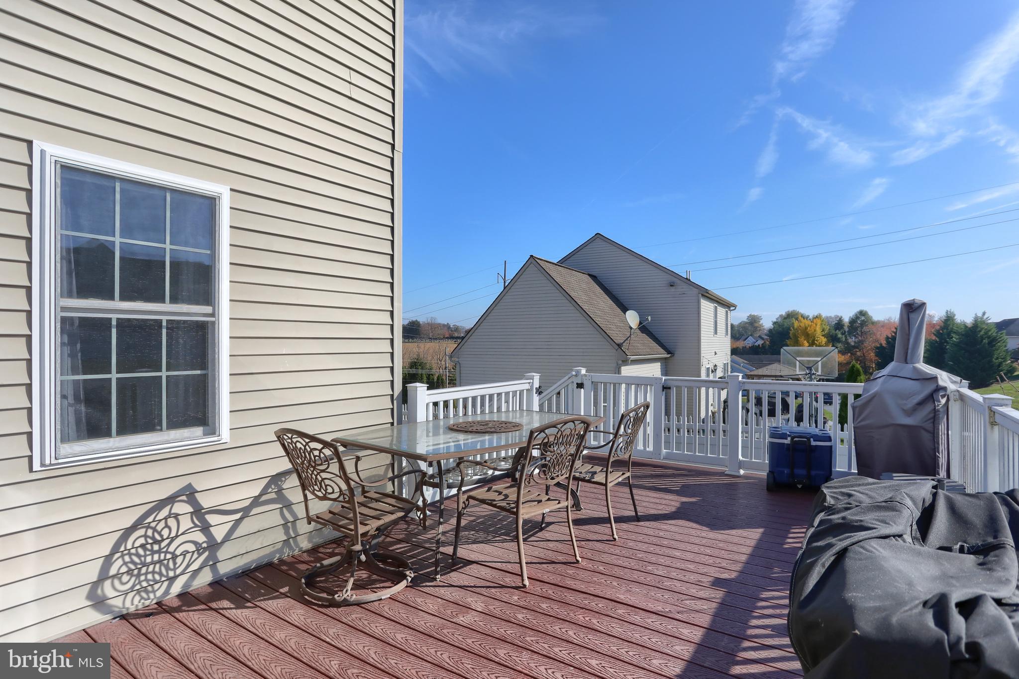 CEDAR HOLLOW - Residential