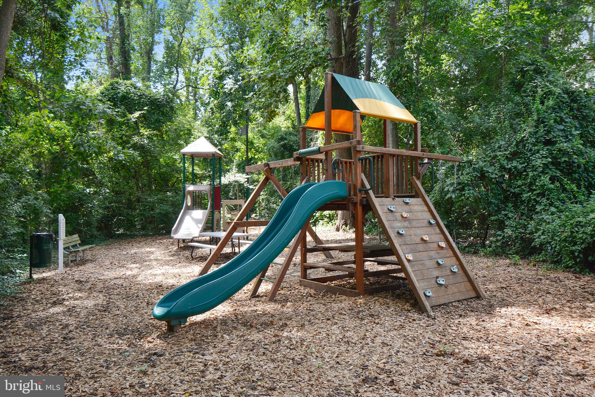 WATERS EDGE AT WOODS LANDING - Residential Lease