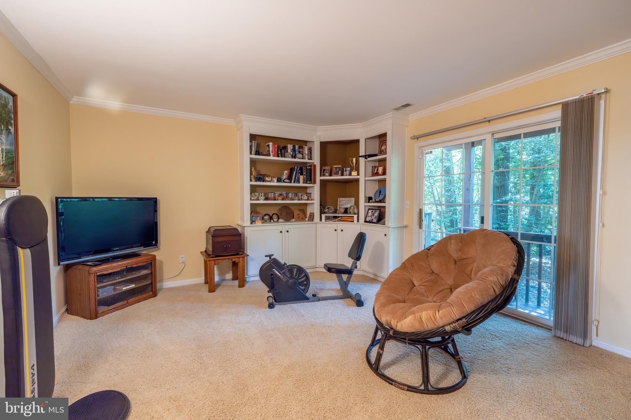 WATERS EDGE AT WOODS LANDING - Residential Lease