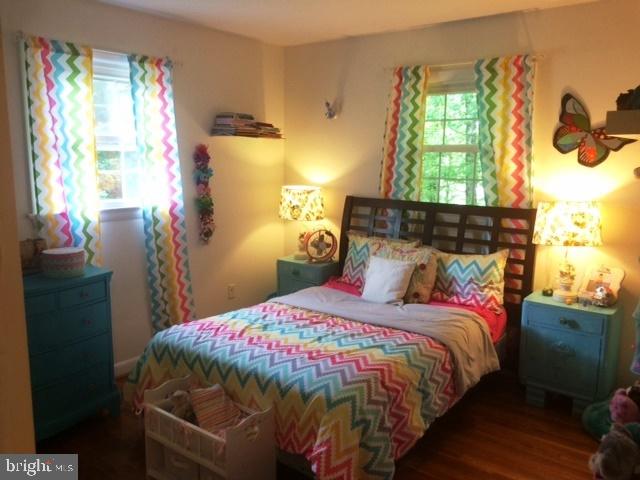 SLEEPY HOLLOW WOODS - Residential Lease