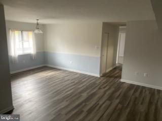 PINEWOOD PARK - Residential Lease