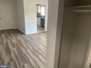 PINEWOOD PARK - Residential Lease