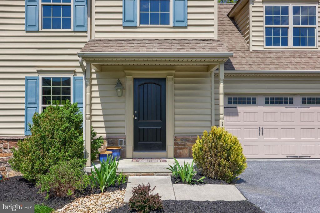 Photo of 13 GARLAND LN, EPHRATA, PA 17522 (MLS # PALA2033656)