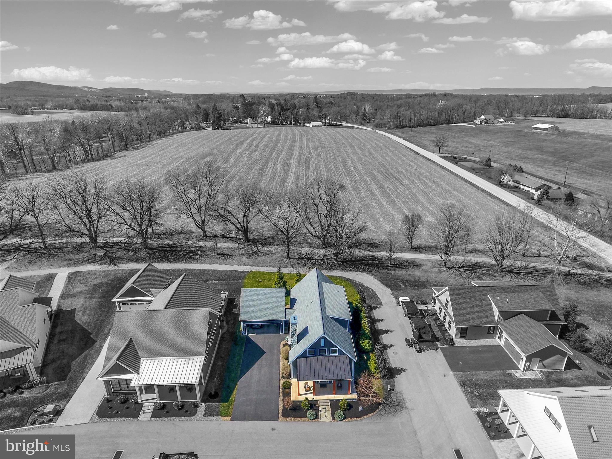 THE PORCHES OF ALLENBERRY - Residential