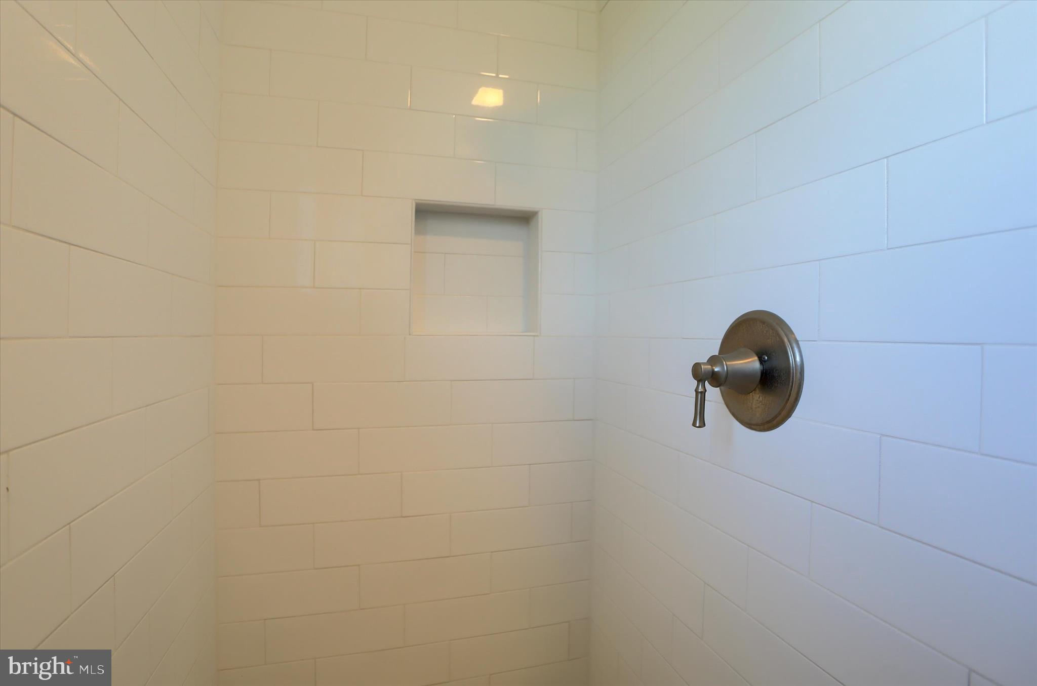 THE PORCHES OF ALLENBERRY - Residential