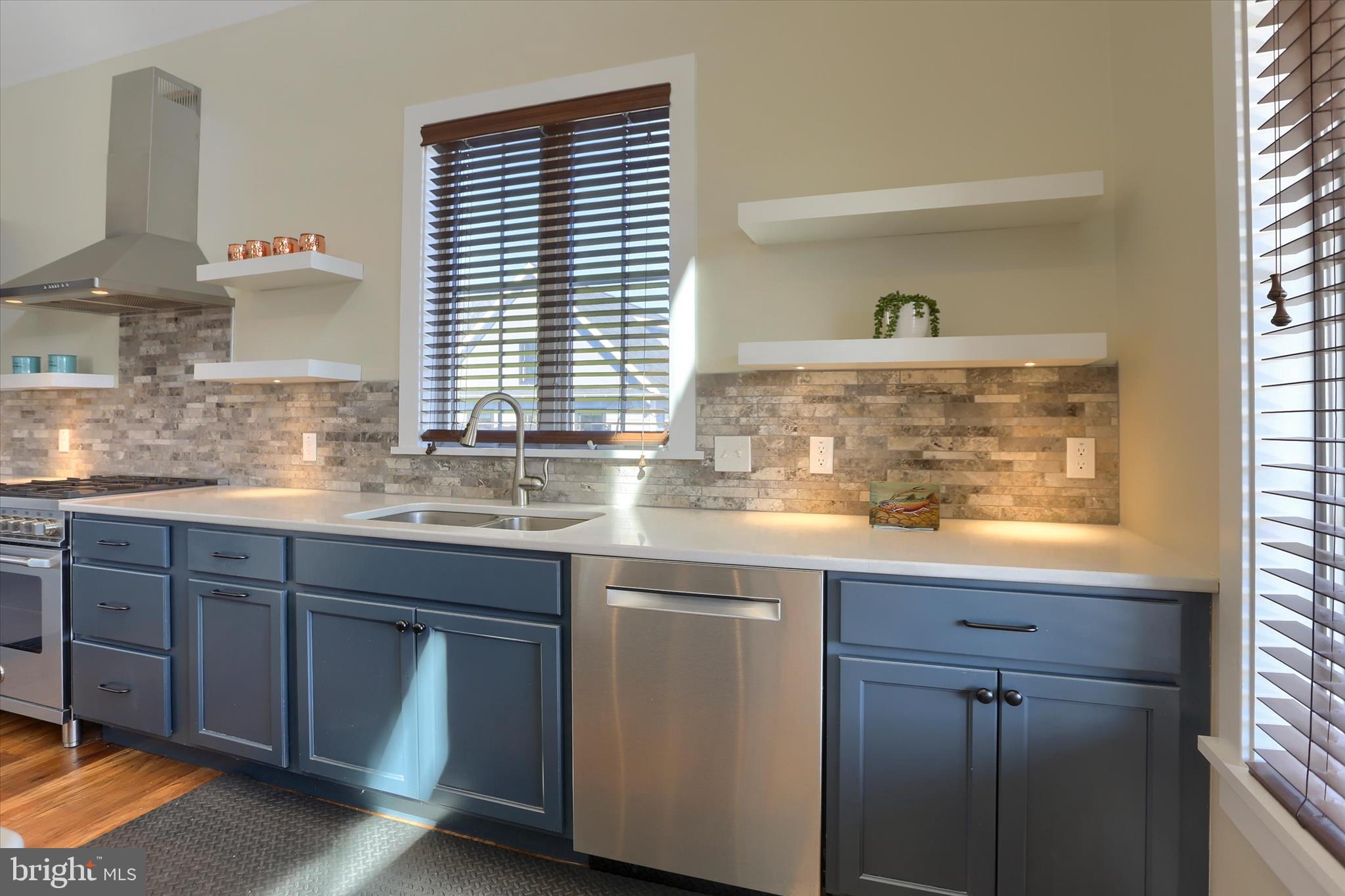 THE PORCHES OF ALLENBERRY - Residential