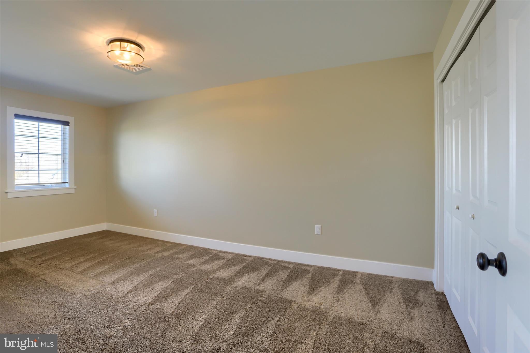 THE PORCHES OF ALLENBERRY - Residential