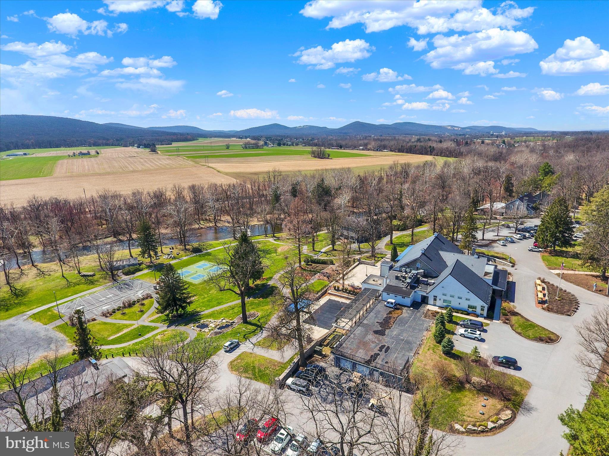 THE PORCHES OF ALLENBERRY - Residential