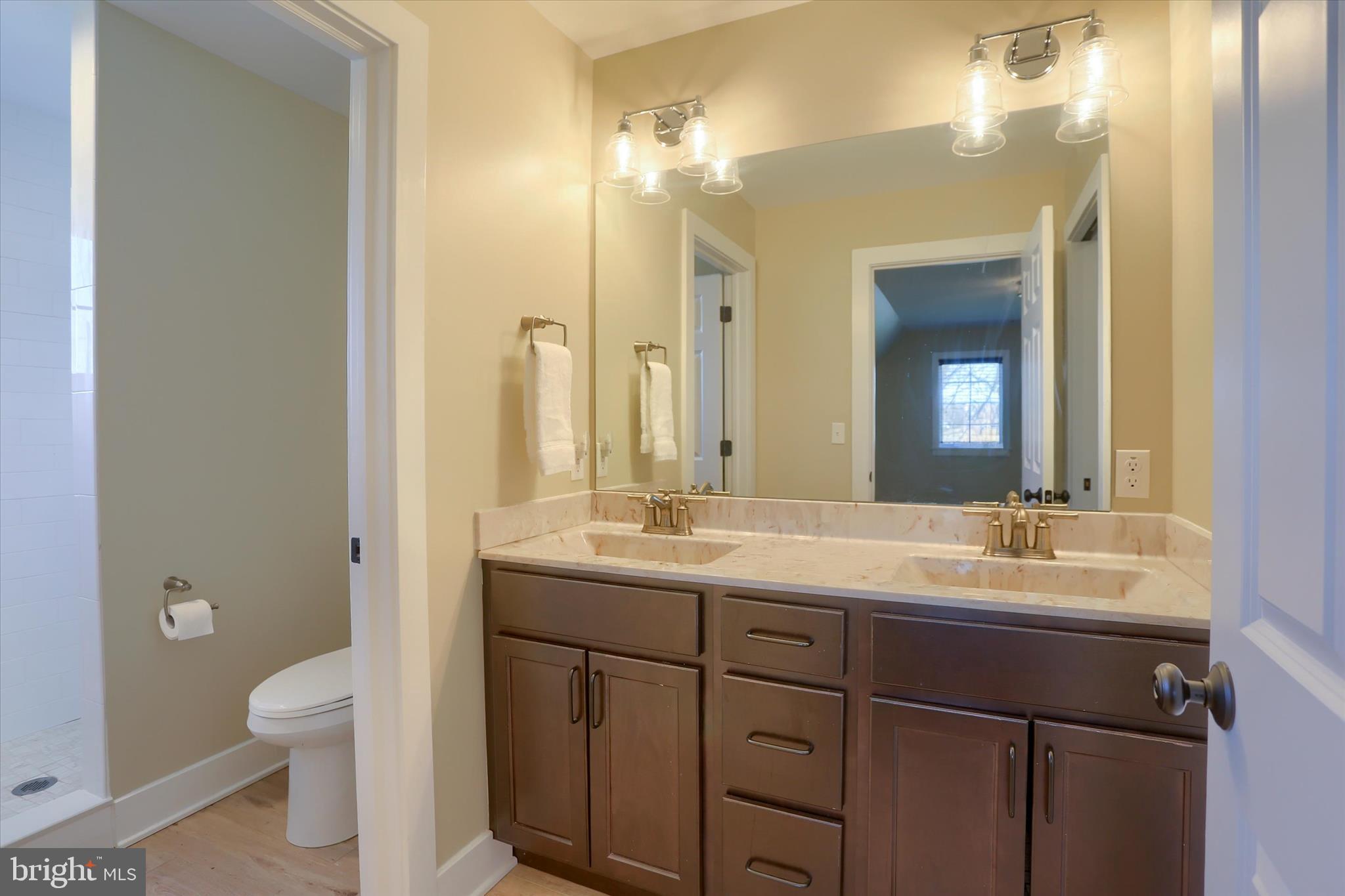 THE PORCHES OF ALLENBERRY - Residential