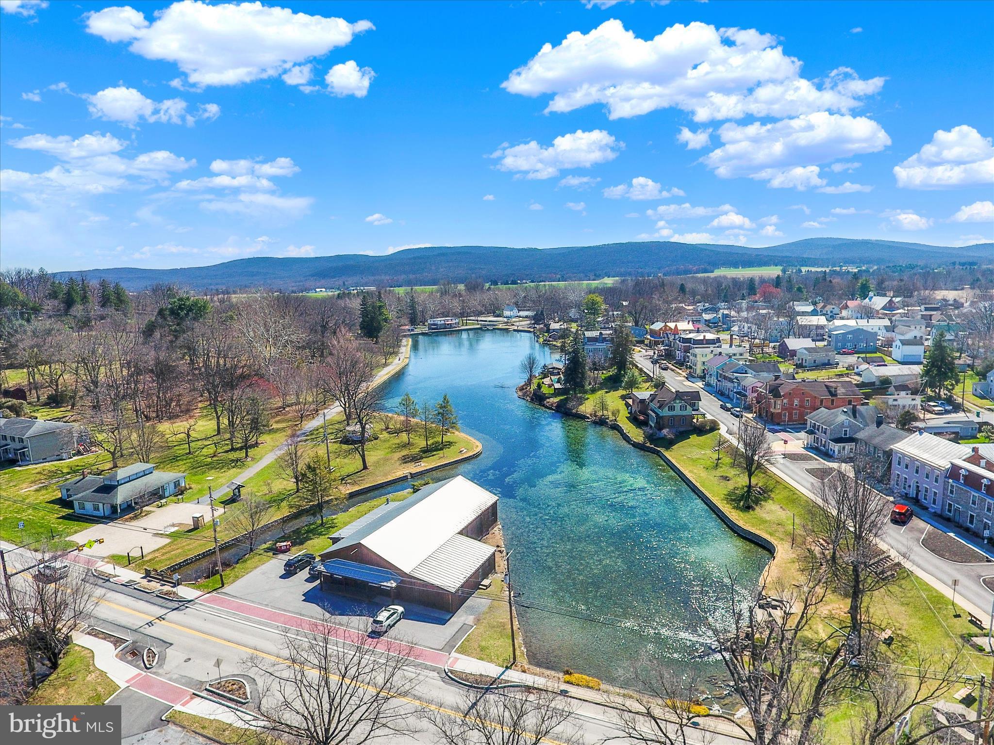 THE PORCHES OF ALLENBERRY - Residential