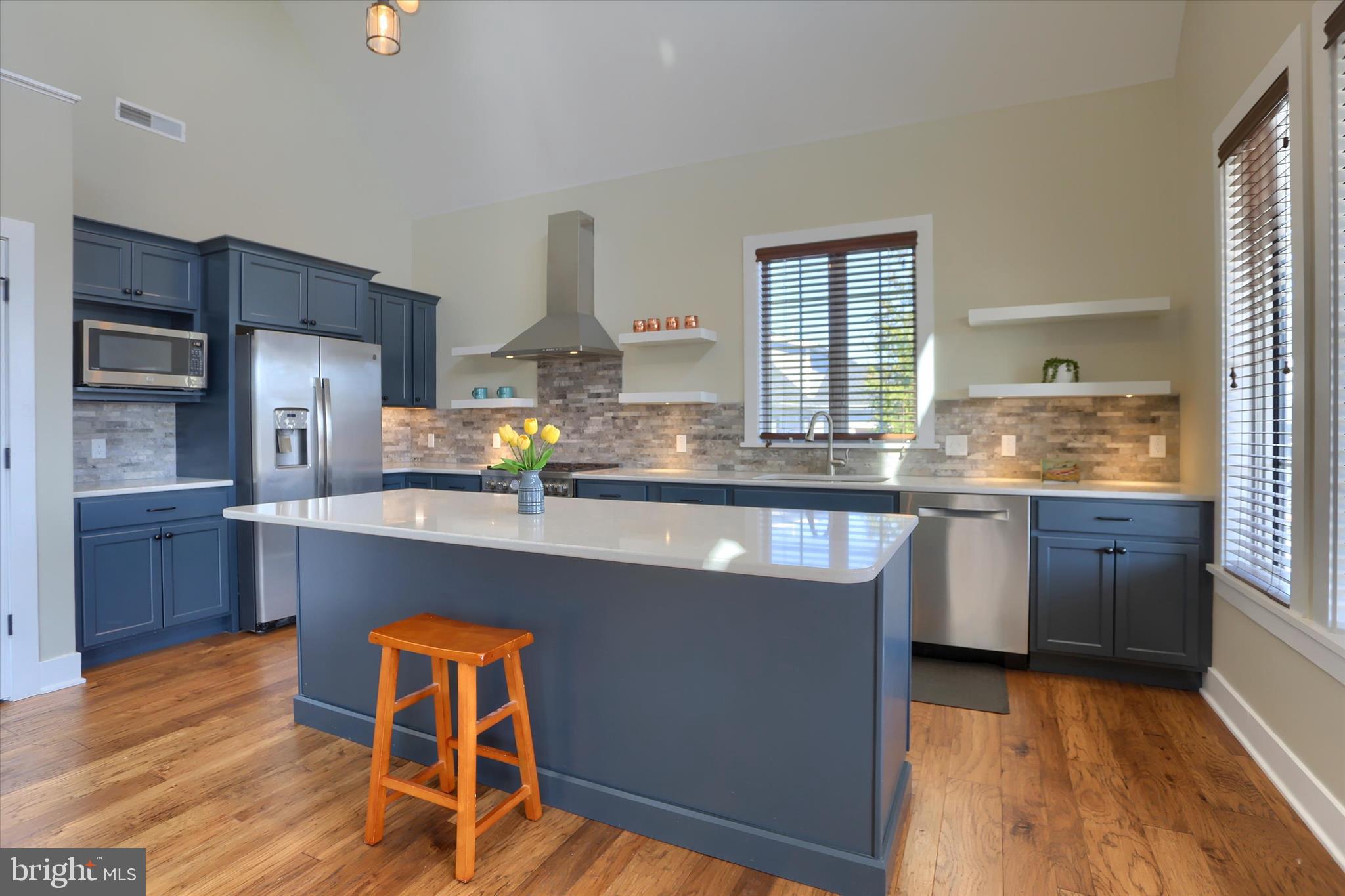 THE PORCHES OF ALLENBERRY - Residential